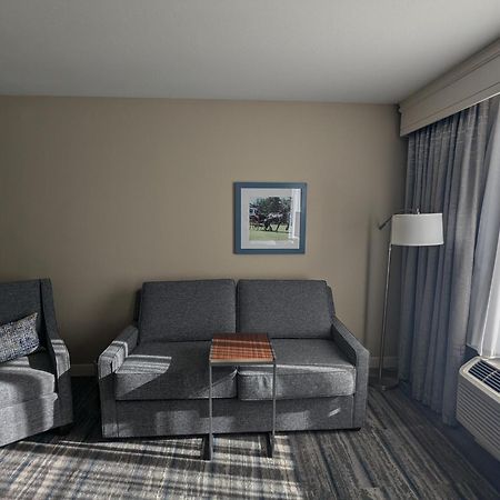 Hampton Inn & Suites Cazenovia, Ny מראה חיצוני תמונה