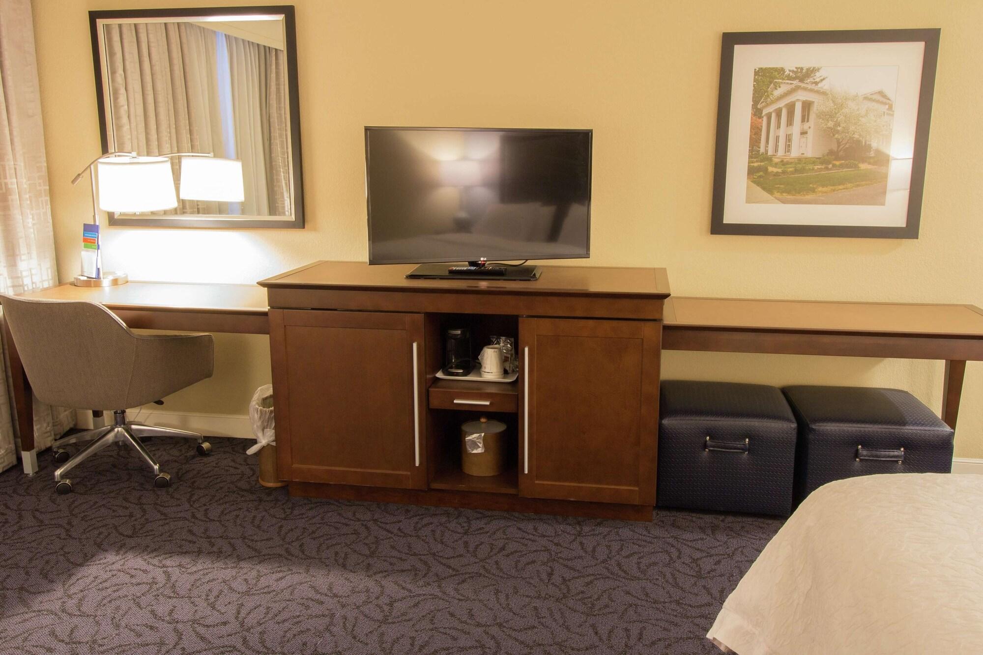 Hampton Inn & Suites Cazenovia, Ny מראה חיצוני תמונה