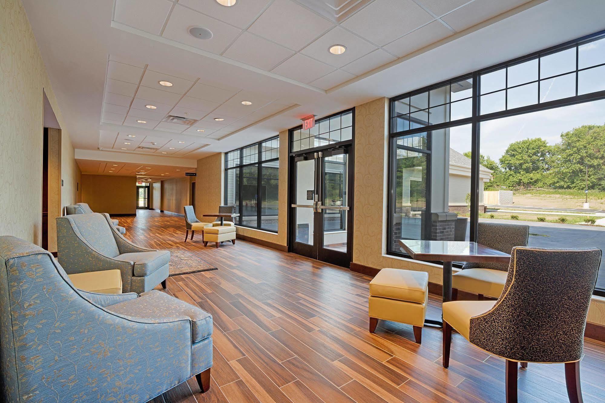 Hampton Inn & Suites Cazenovia, Ny מראה חיצוני תמונה